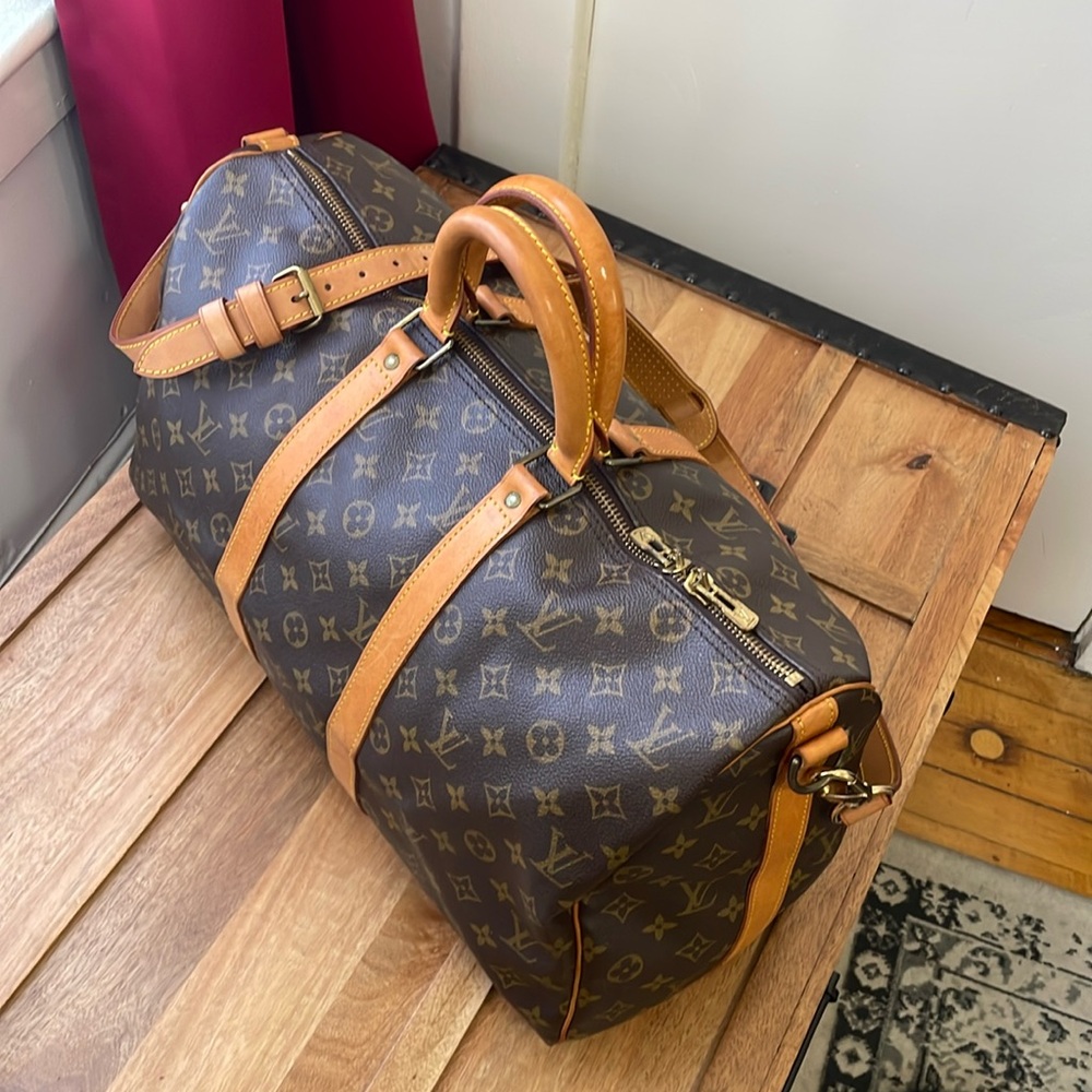 Louis Vuitton Bandouliere Keepall 45 Travel Bag.